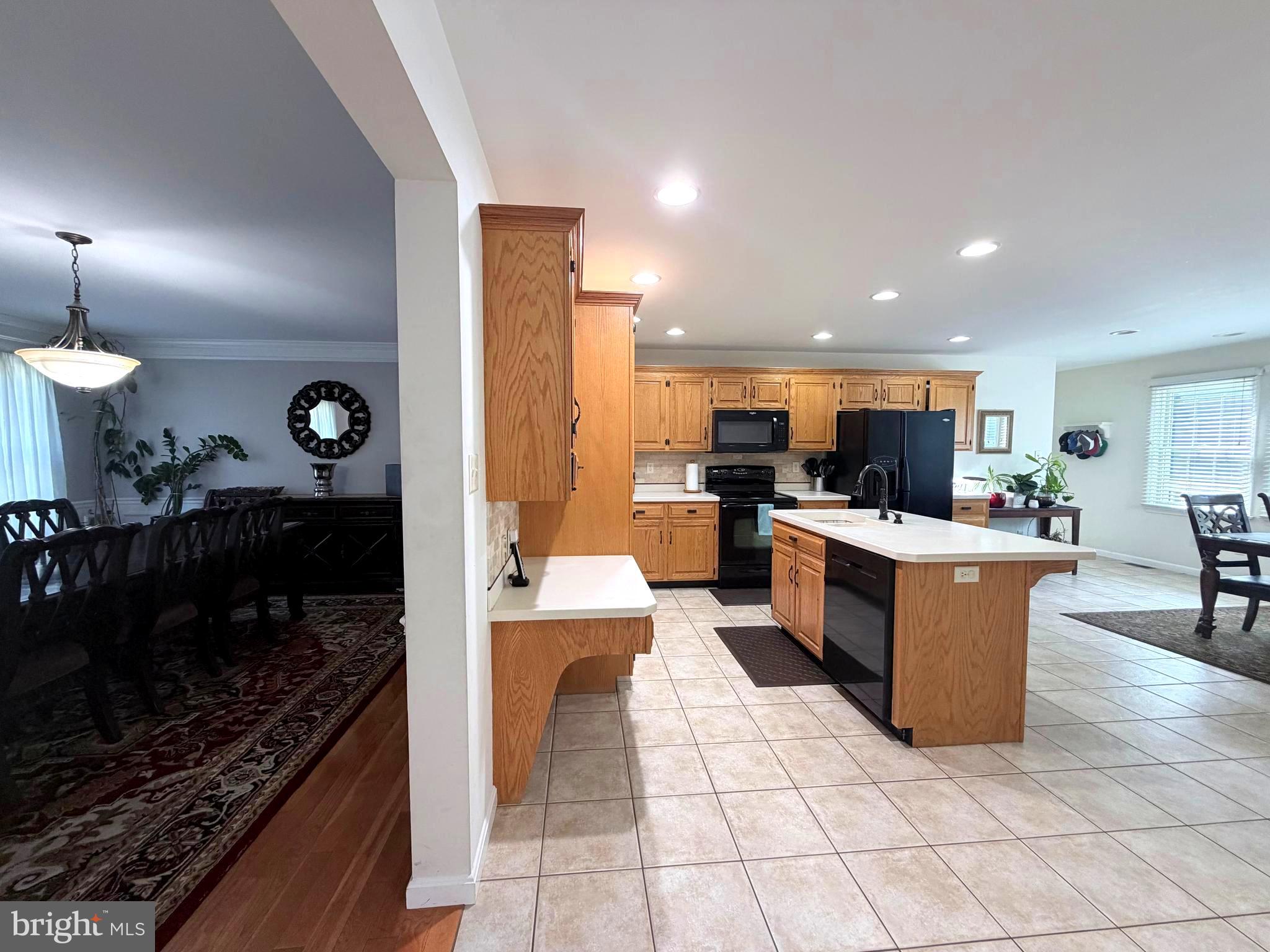 MAPLE RUN - Residential