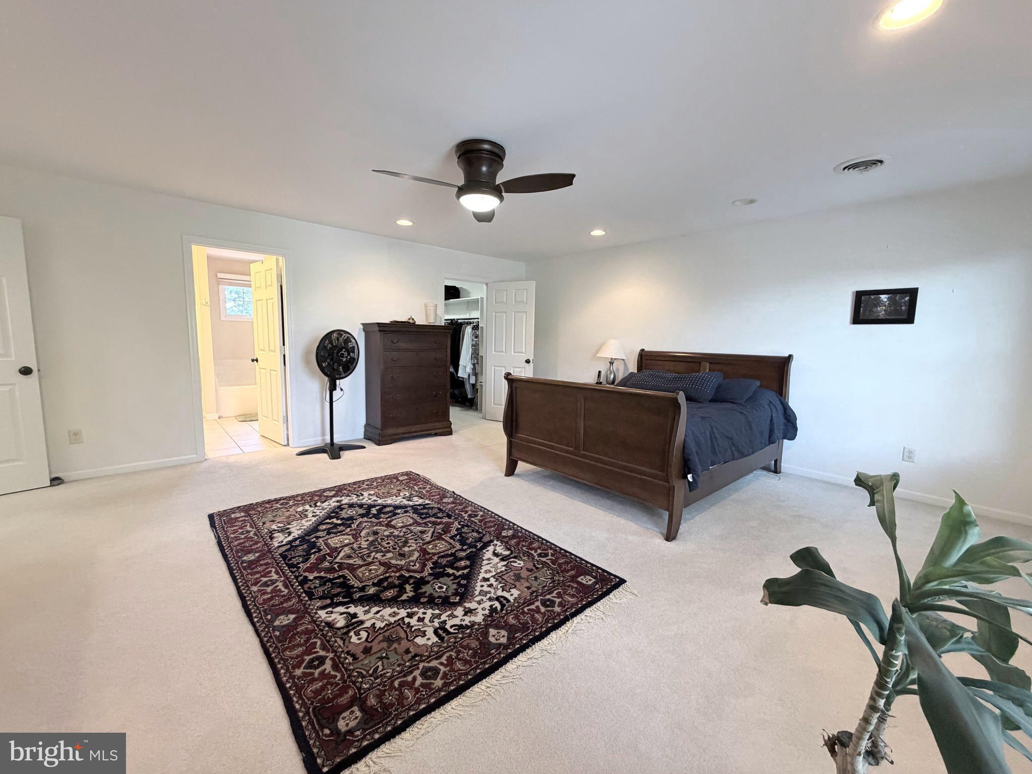 MAPLE RUN - Residential