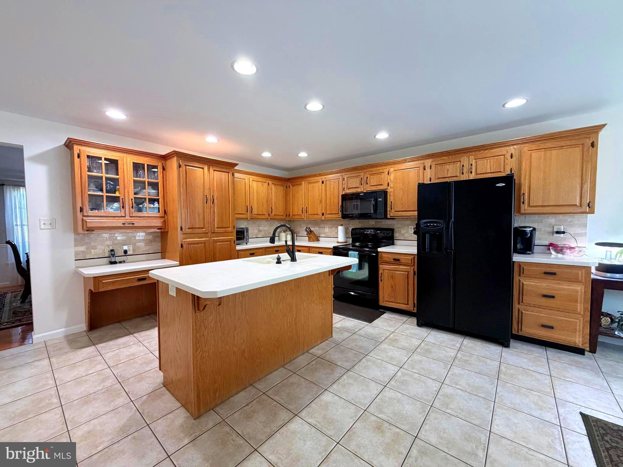 MAPLE RUN - Residential