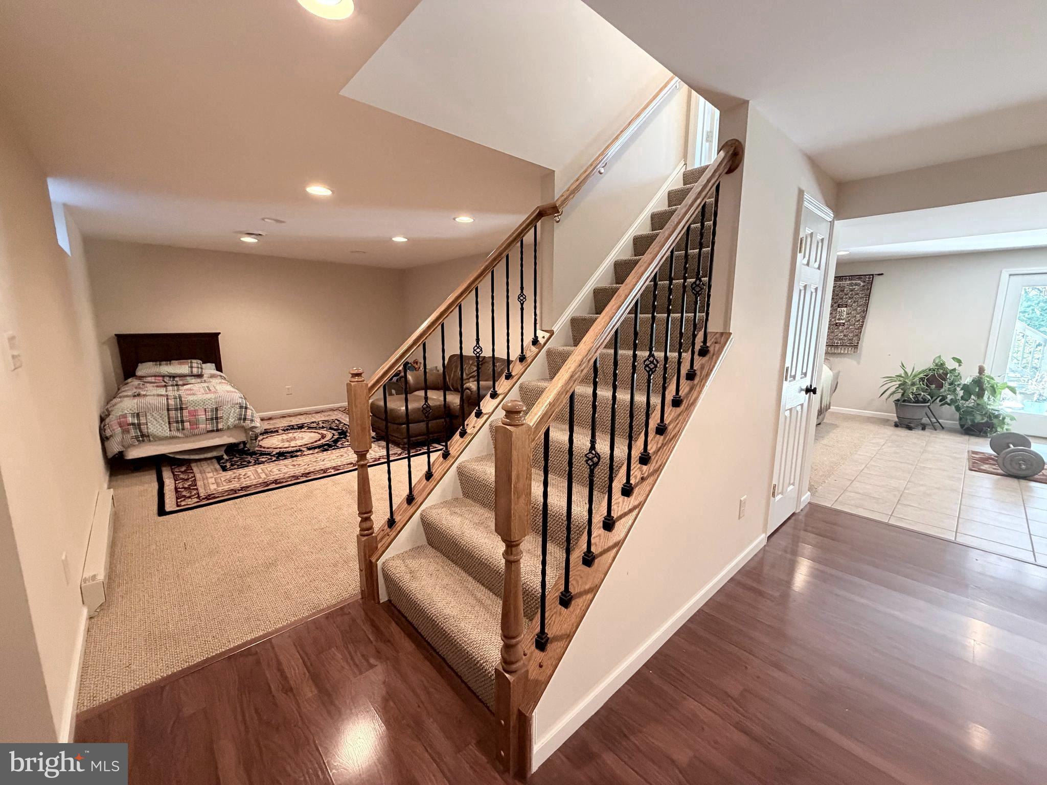 MAPLE RUN - Residential
