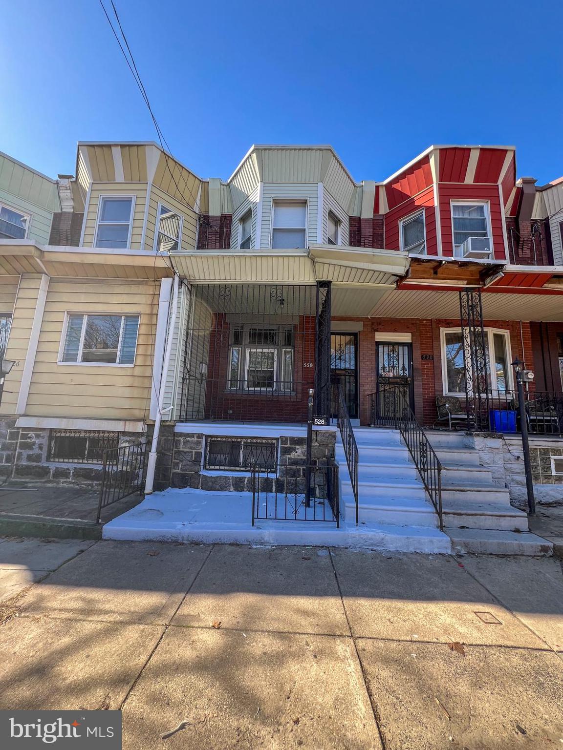 CARROLL PARK - Residential Lease