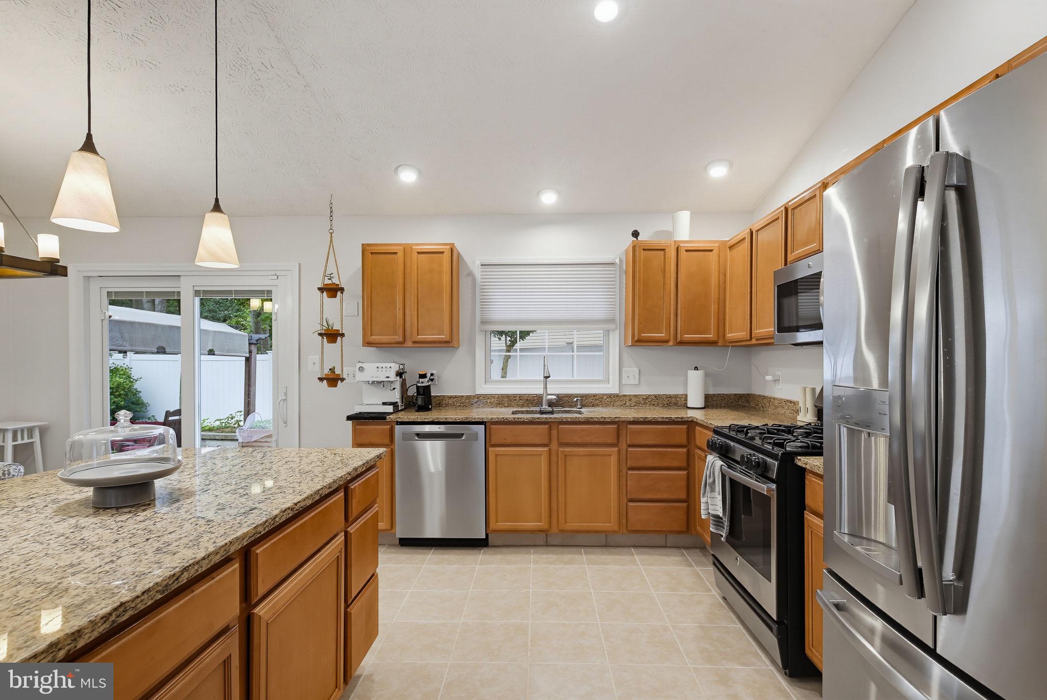 RUSSETT - Residential