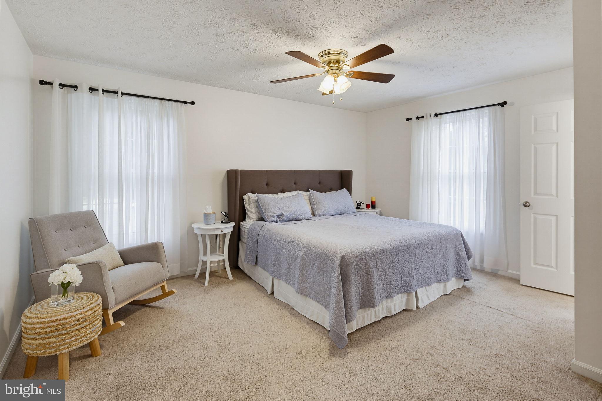 RUSSETT - Residential