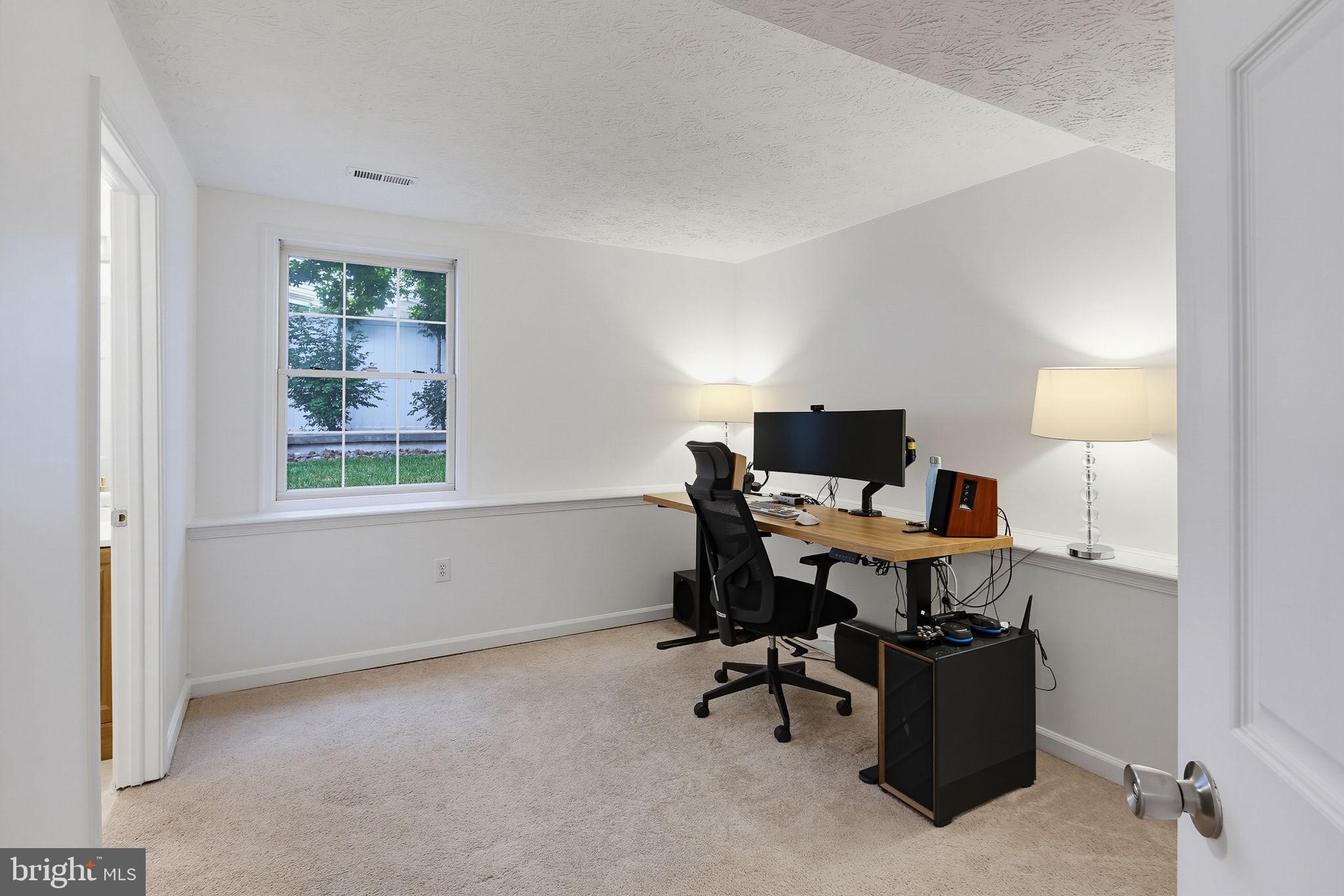 RUSSETT - Residential