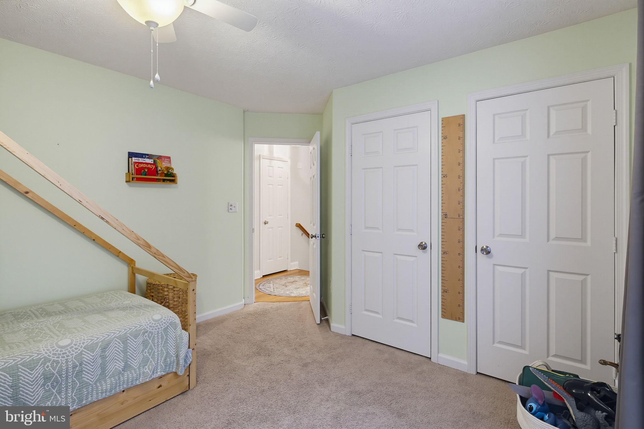 RUSSETT - Residential