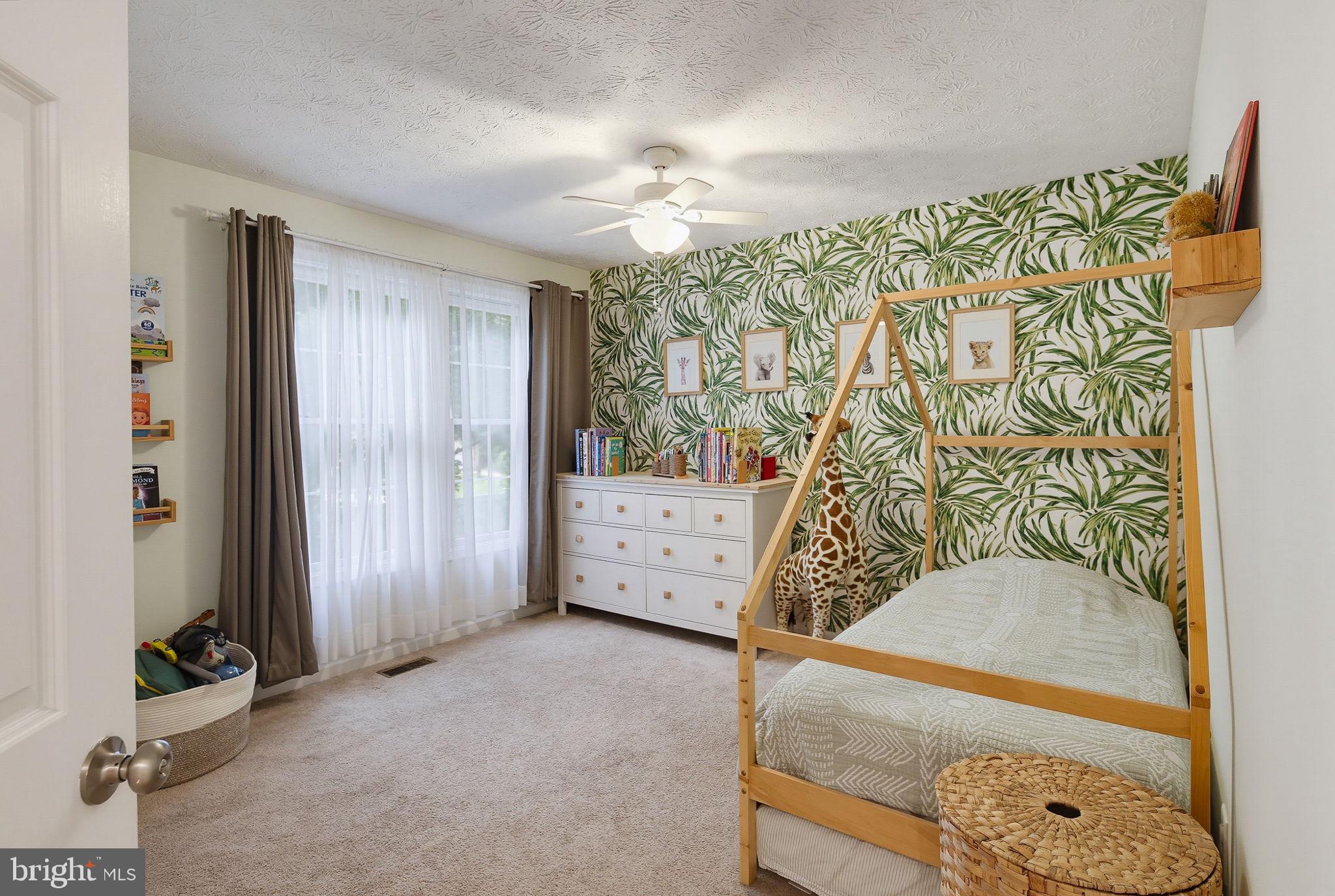 RUSSETT - Residential