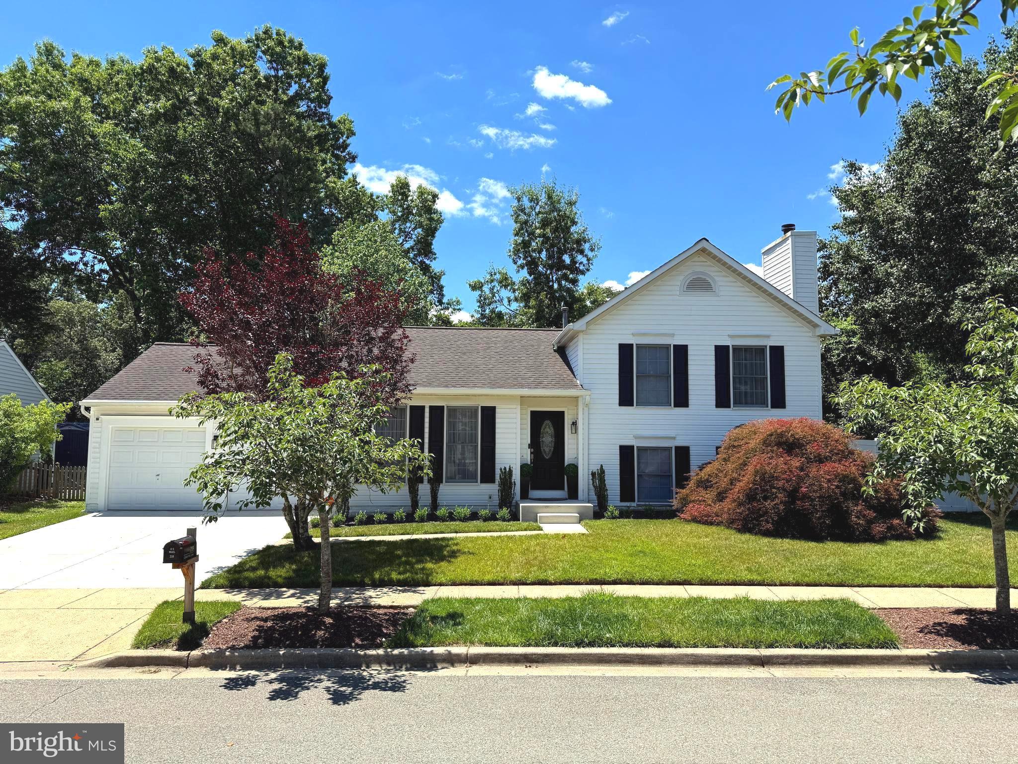 RUSSETT - Residential