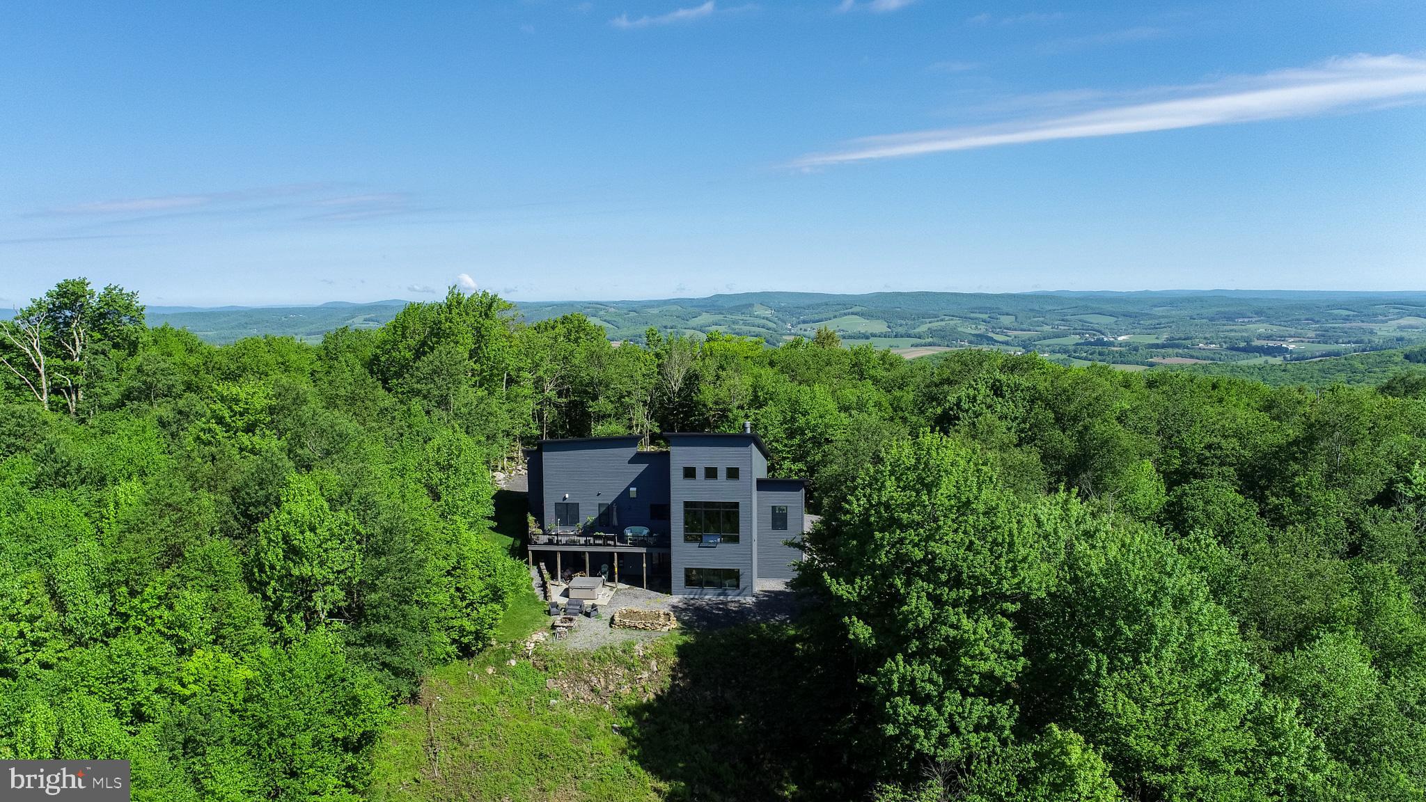 BACKBONE RIDGE - Residential