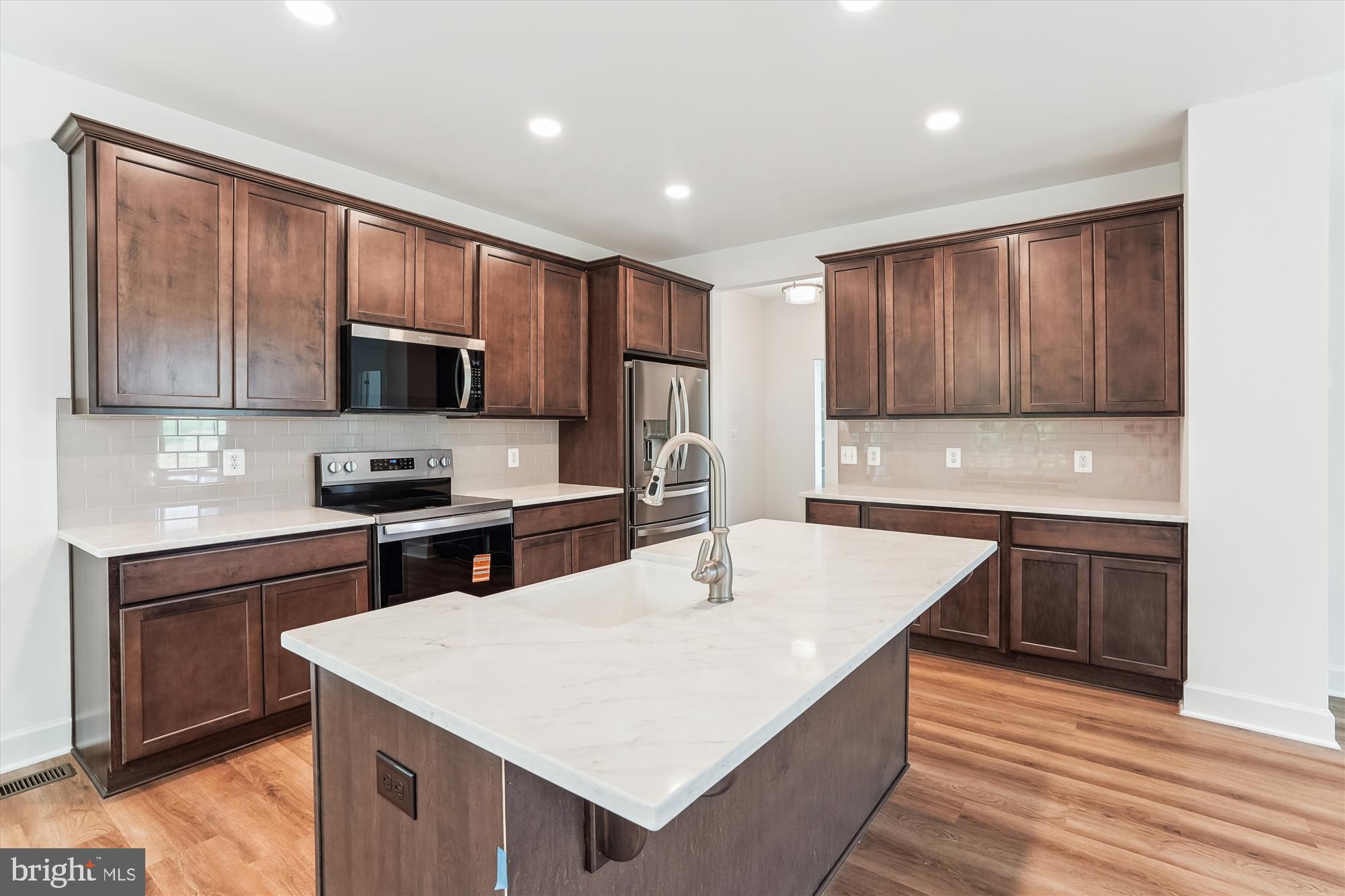 RILLHURST - Residential