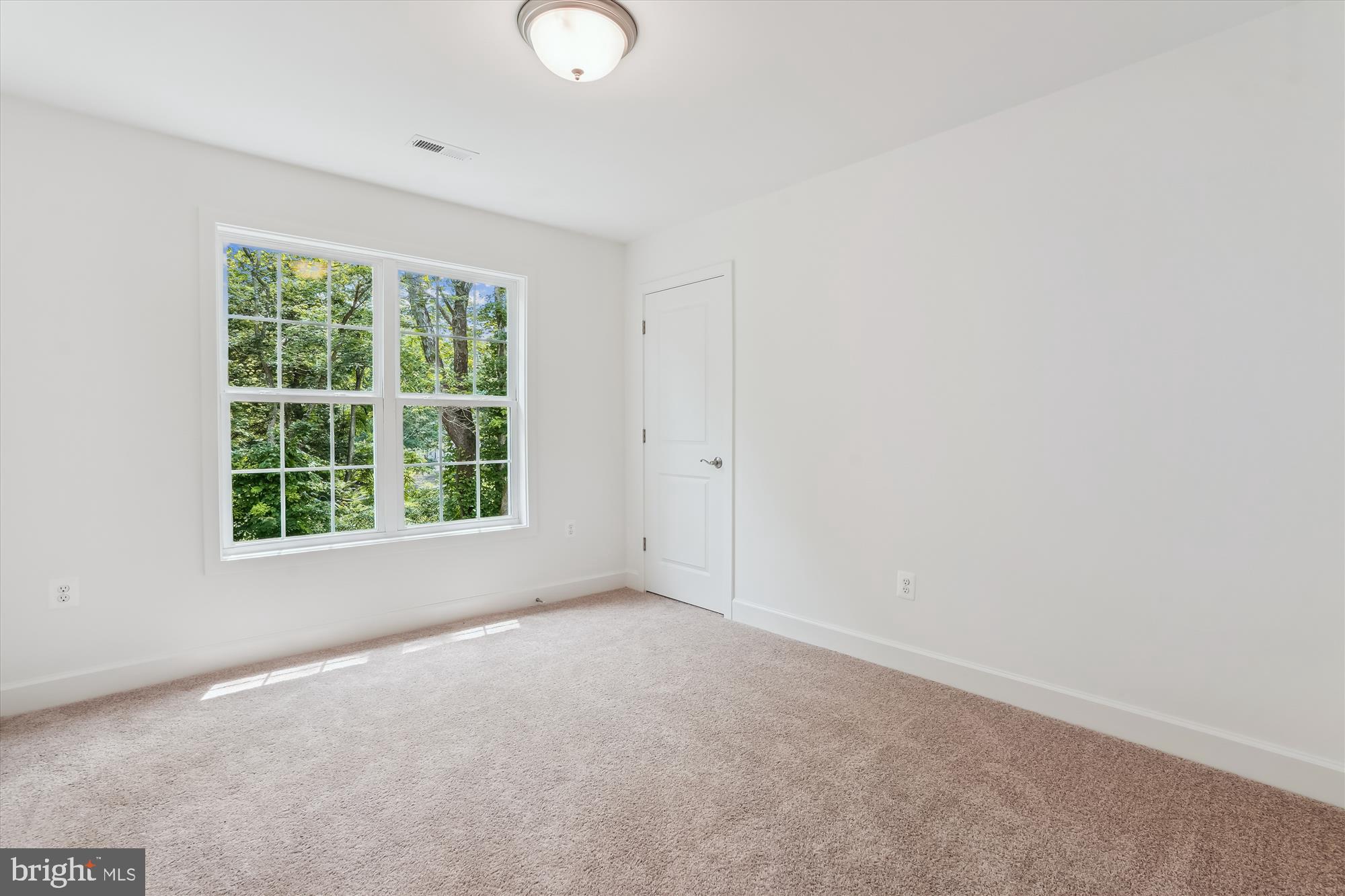RILLHURST - Residential
