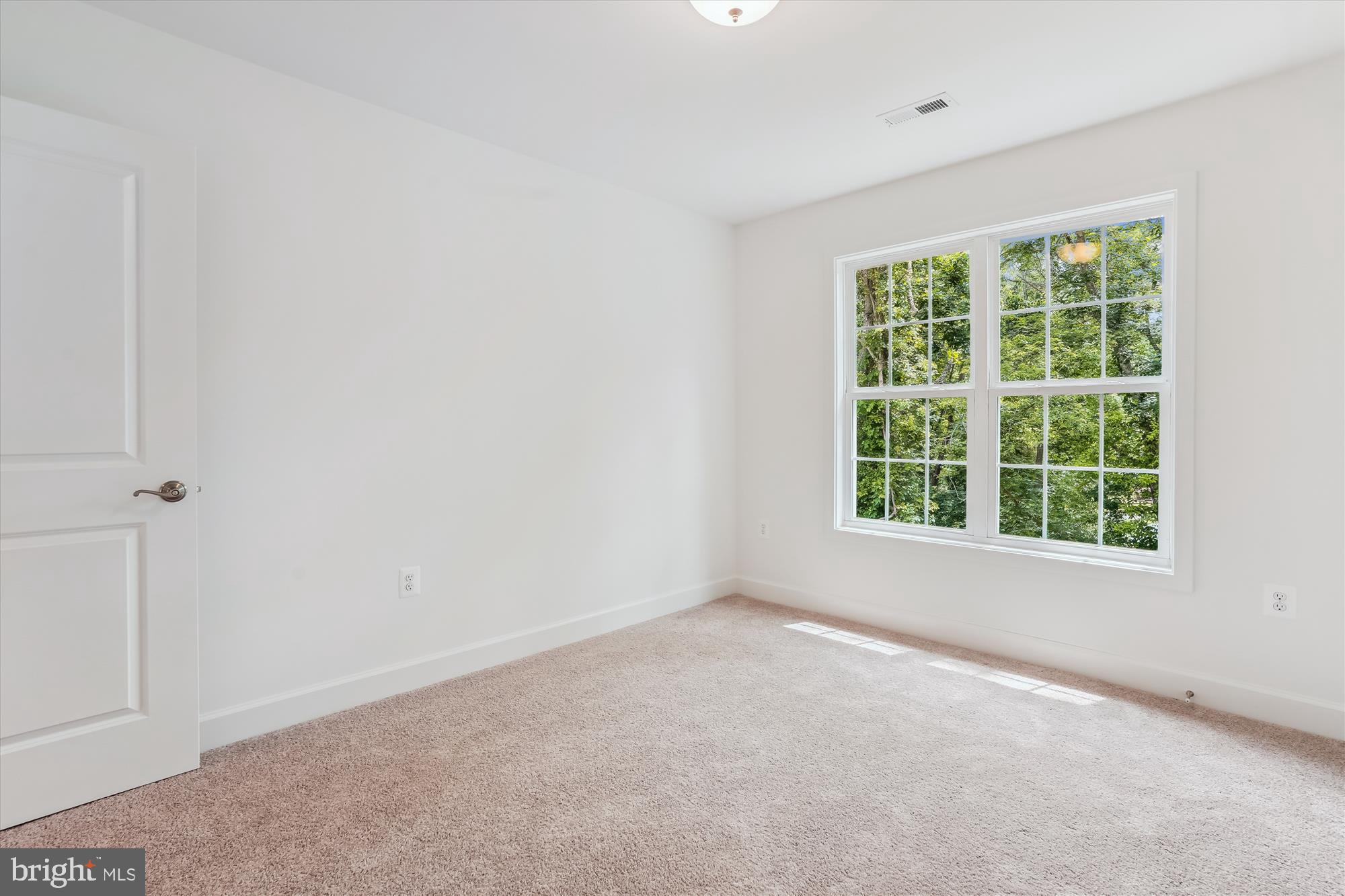 RILLHURST - Residential