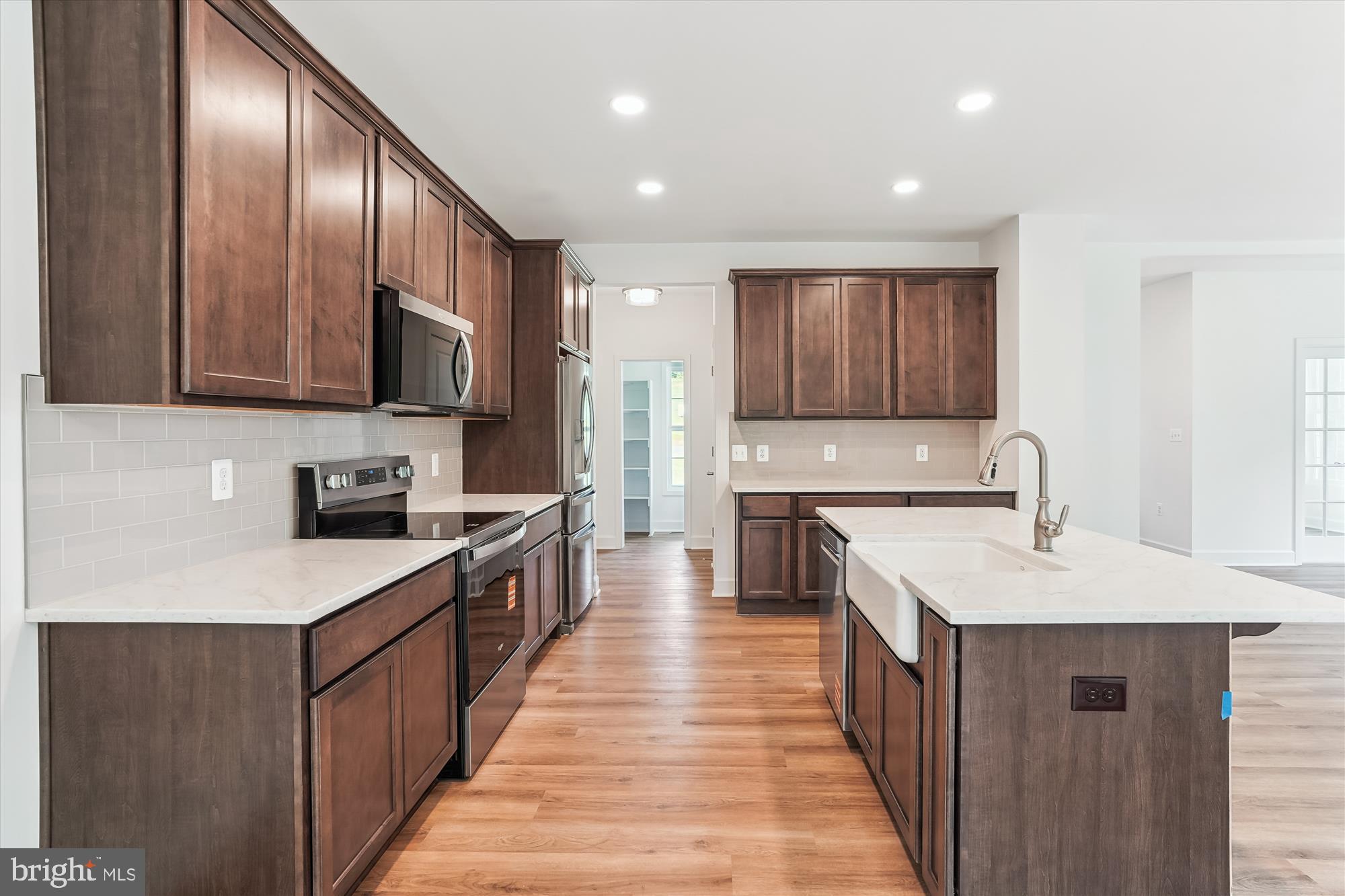 RILLHURST - Residential