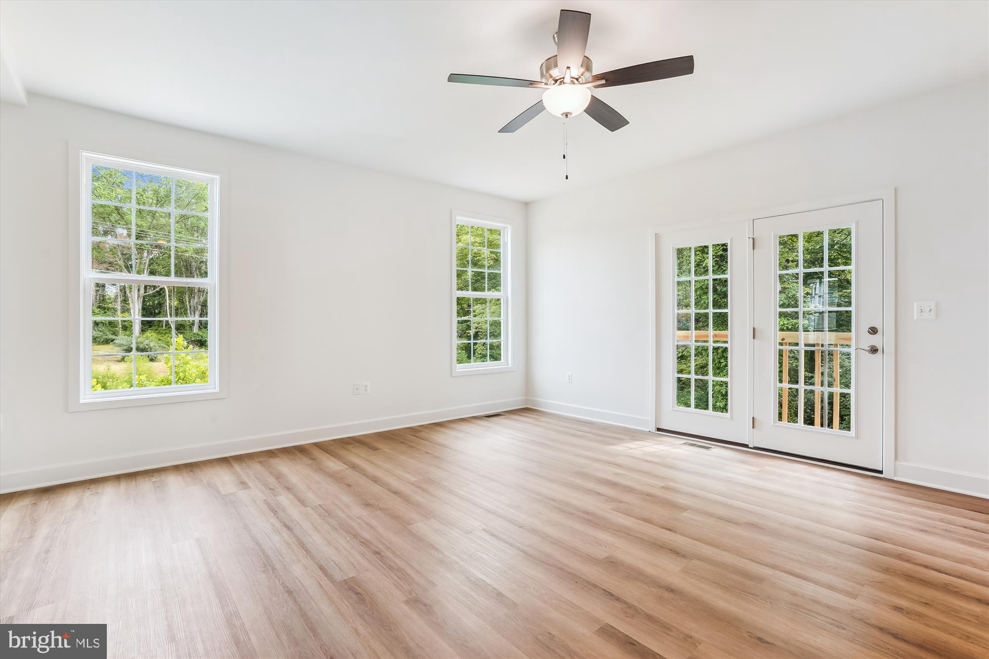 RILLHURST - Residential