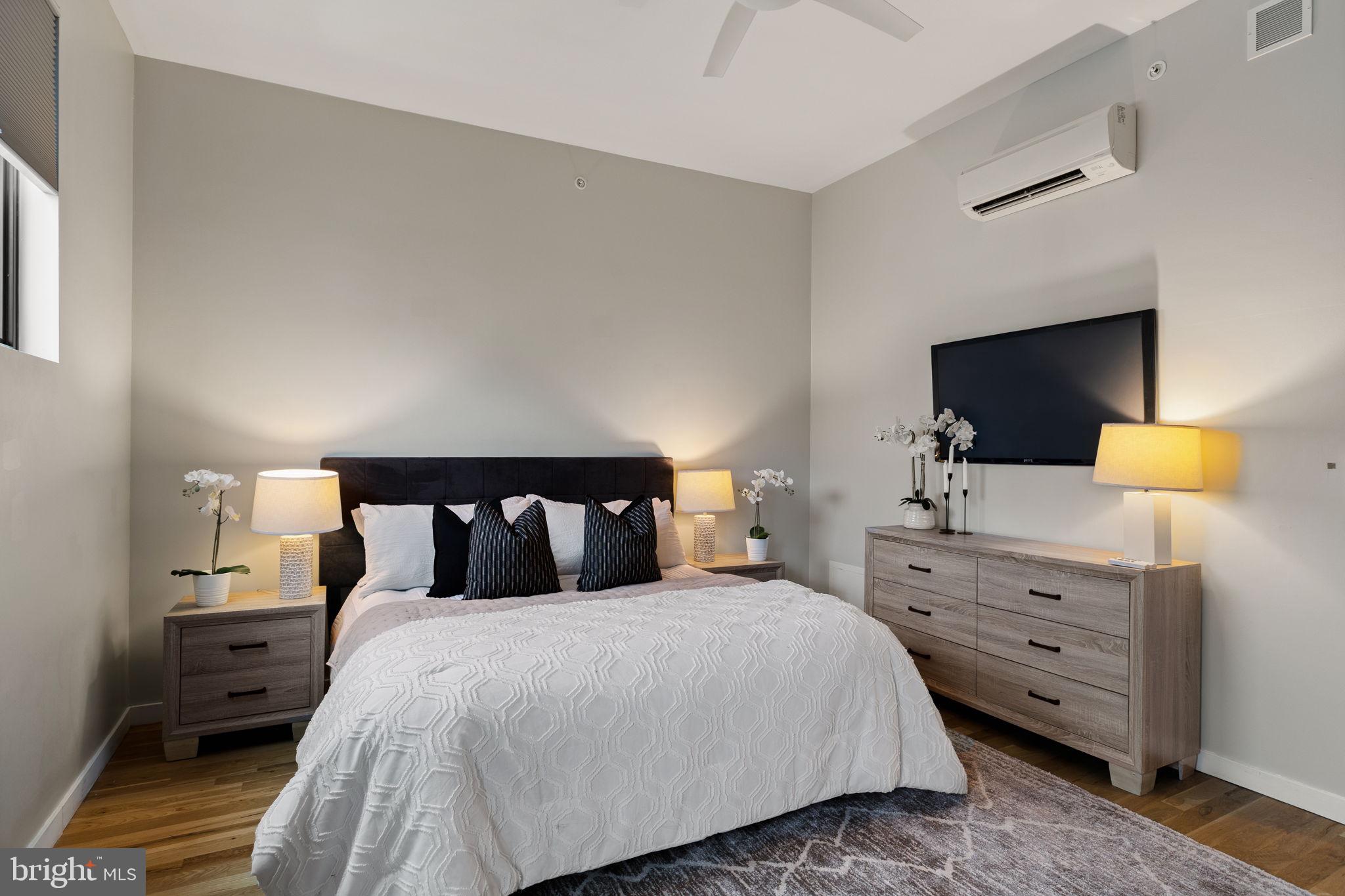 FAIRMOUNT - Residential