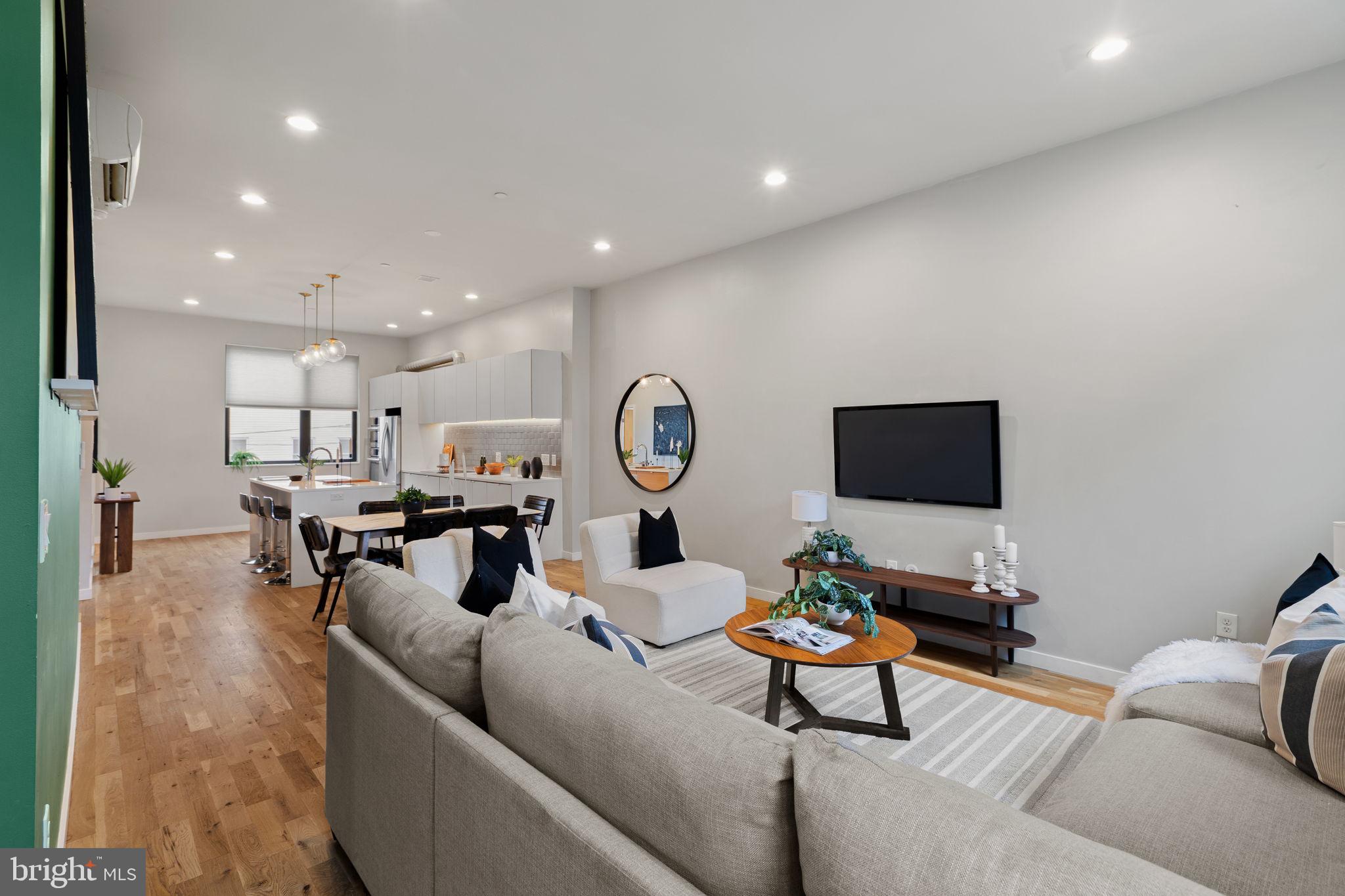 FAIRMOUNT - Residential