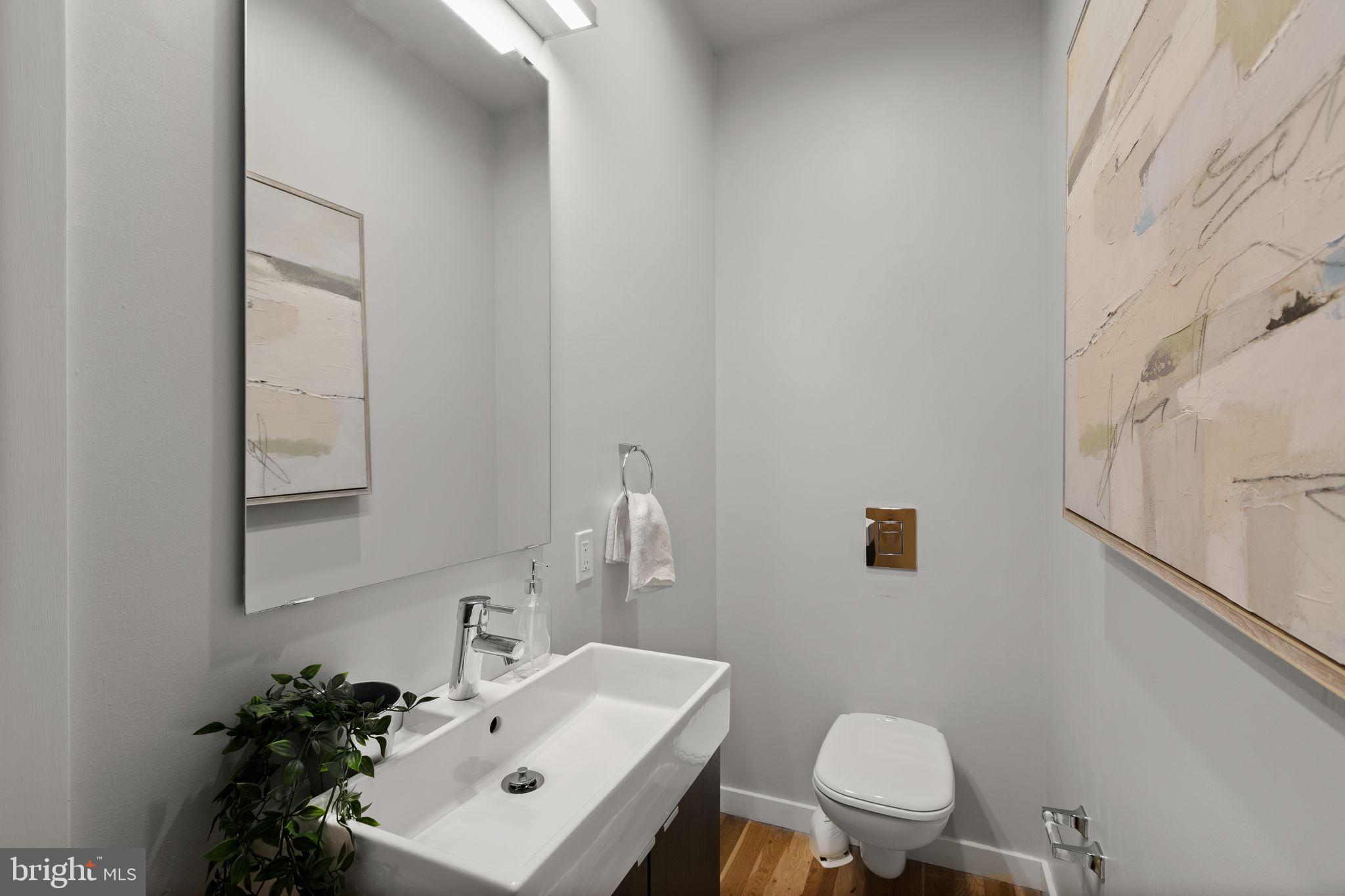 FAIRMOUNT - Residential