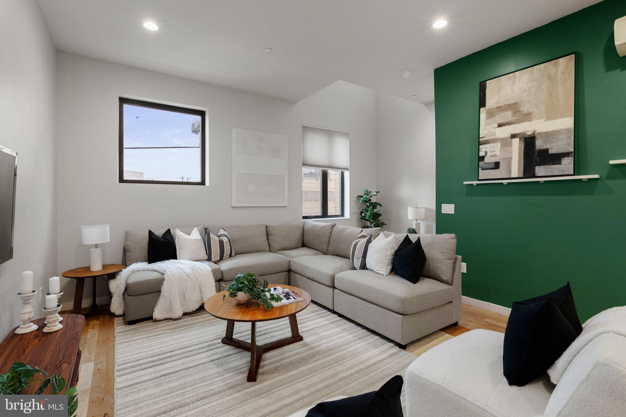 FAIRMOUNT - Residential