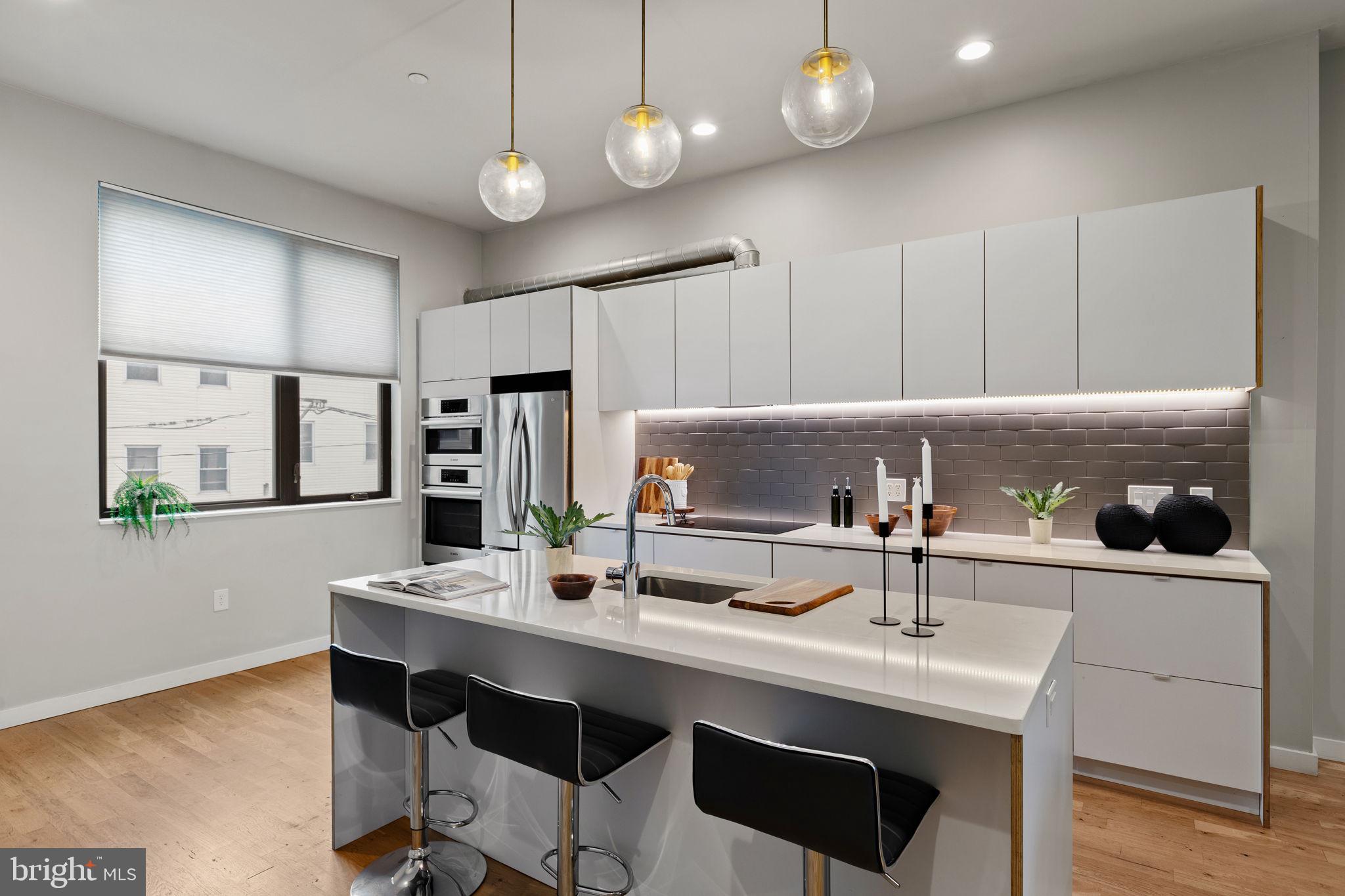 FAIRMOUNT - Residential