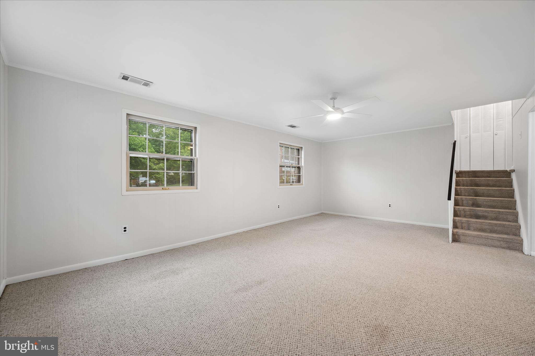 BEL PRE WOODS - Residential