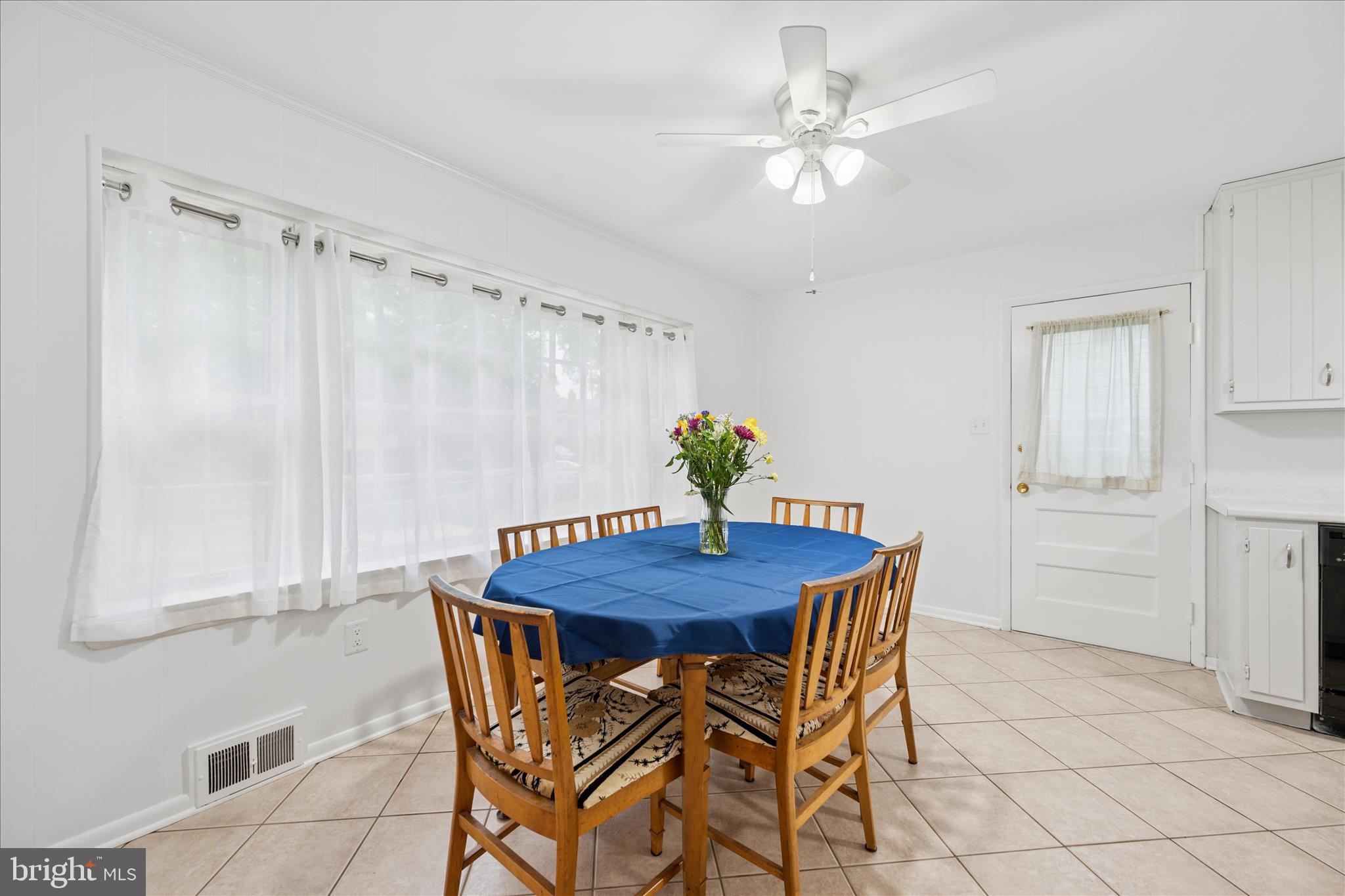 BEL PRE WOODS - Residential