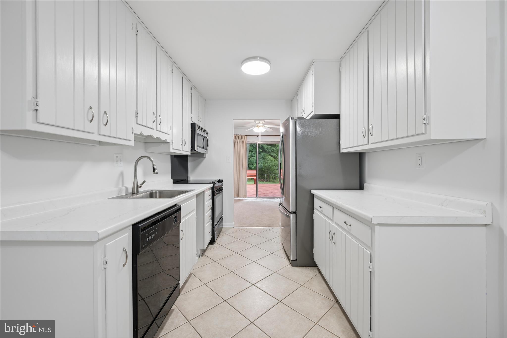 BEL PRE WOODS - Residential