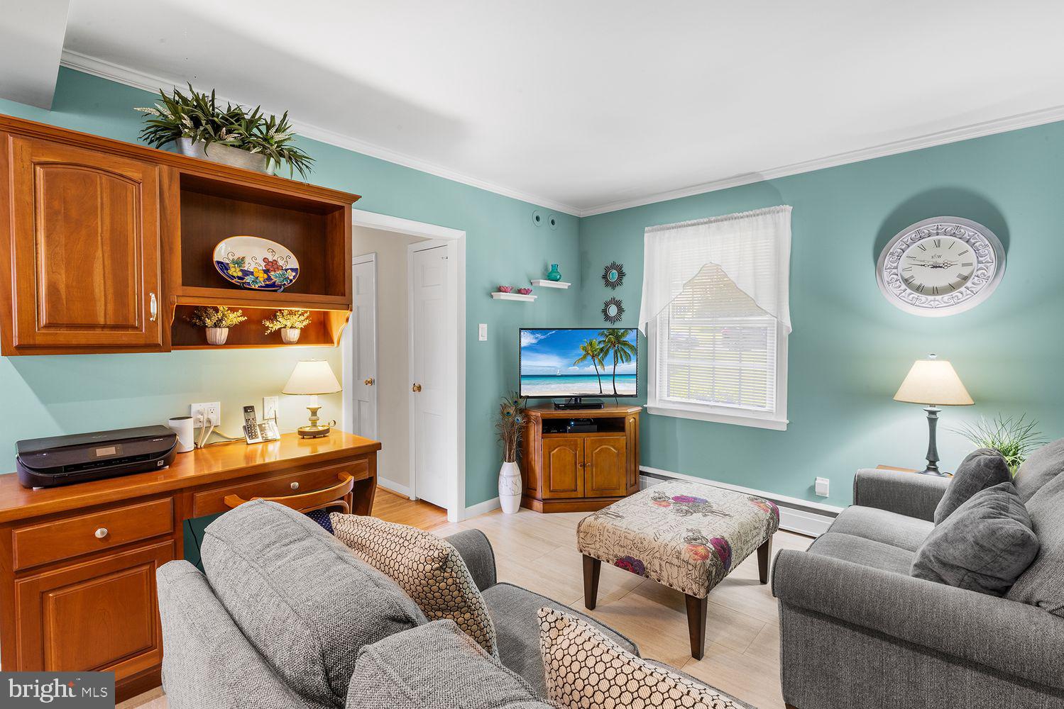 MEADOWBROOK - Residential