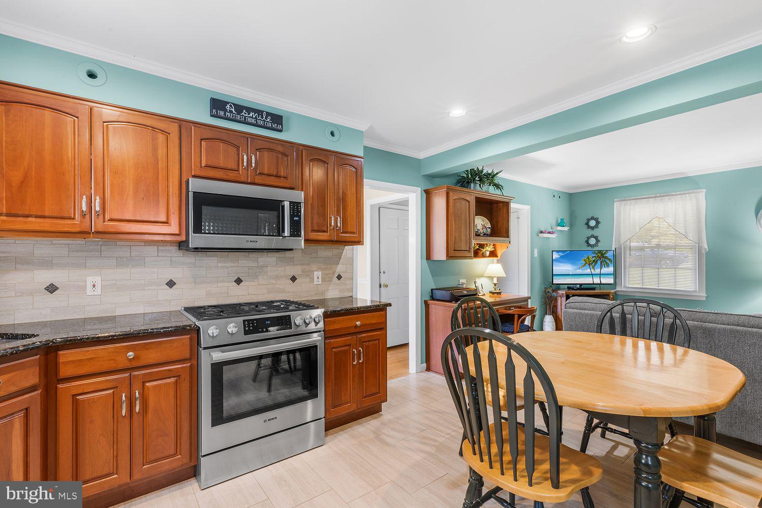 MEADOWBROOK - Residential