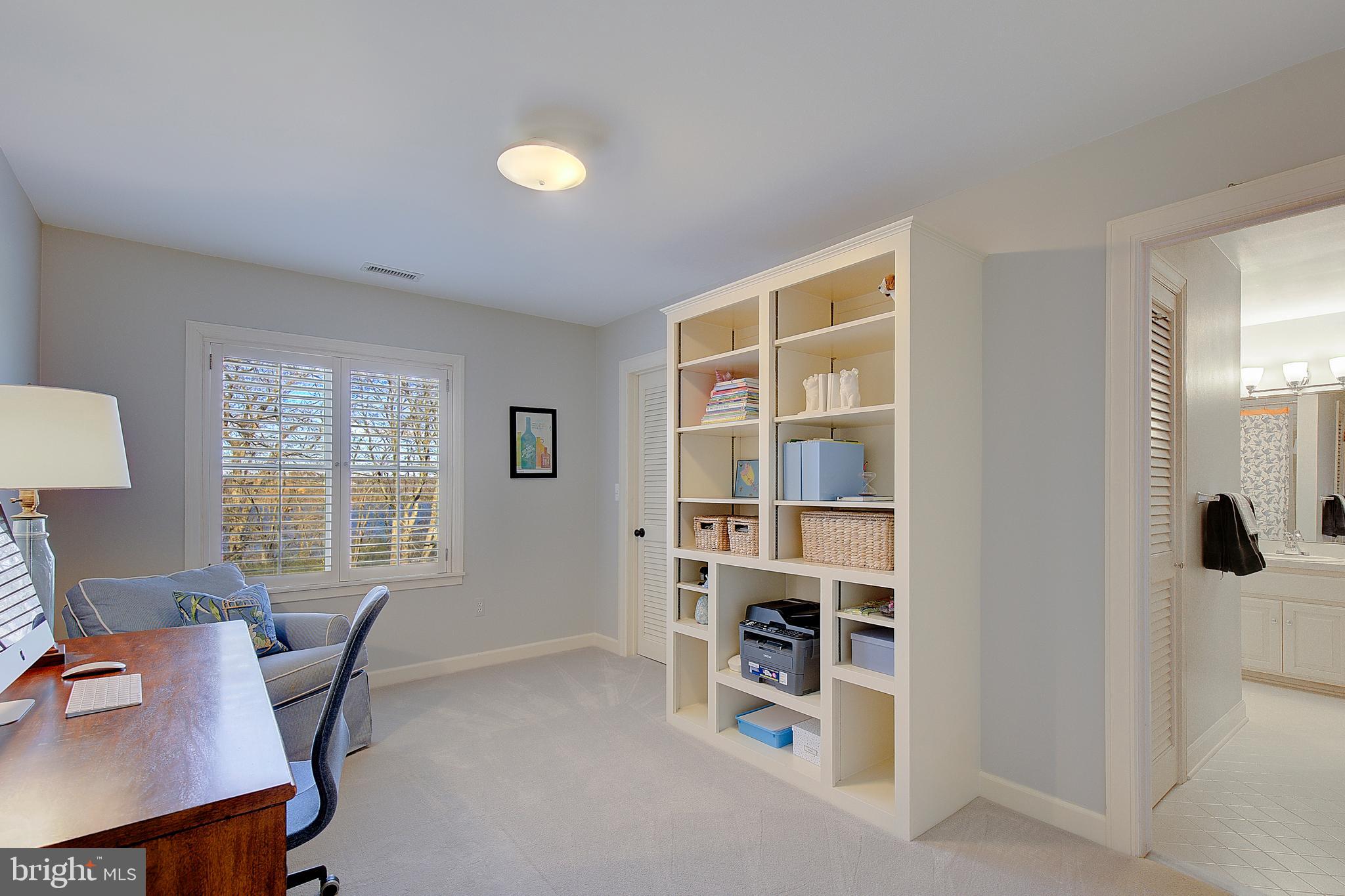 THE DOWNS - Residential