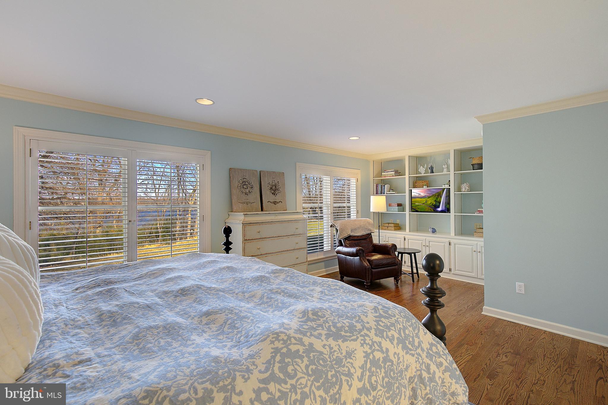 THE DOWNS - Residential