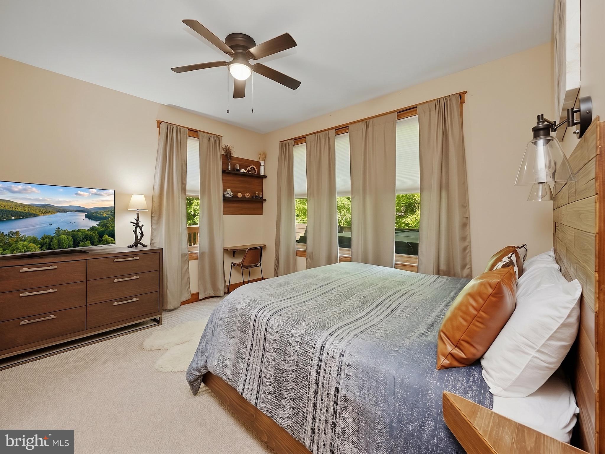 SILVER RIDGE - Residential