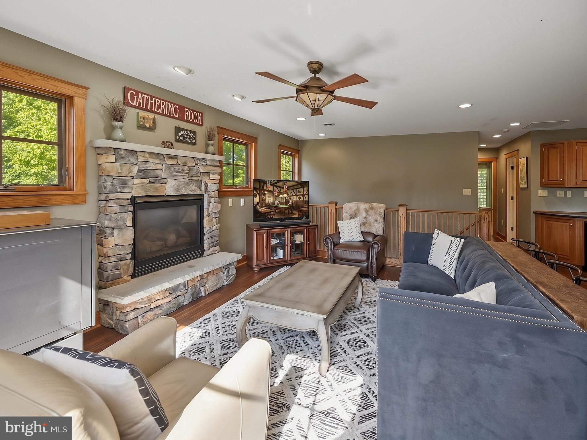 SILVER RIDGE - Residential
