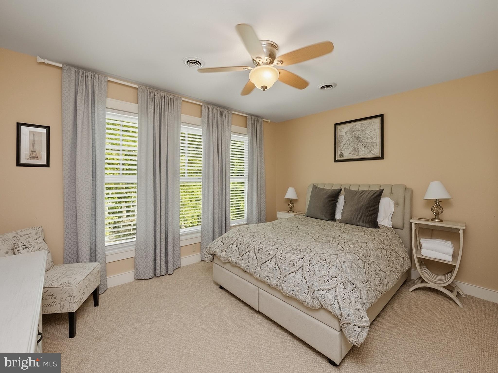 SILVER RIDGE - Residential