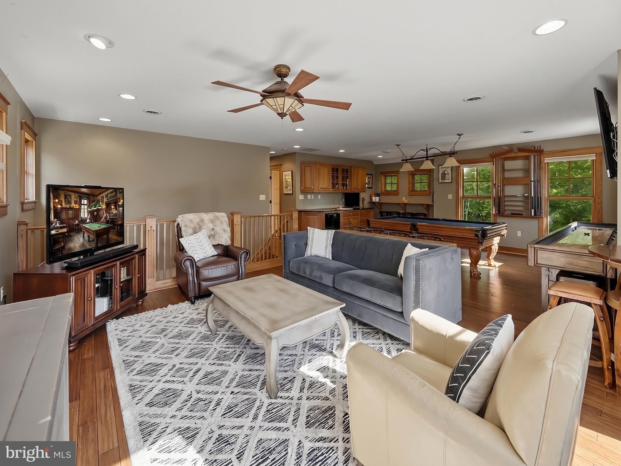 SILVER RIDGE - Residential