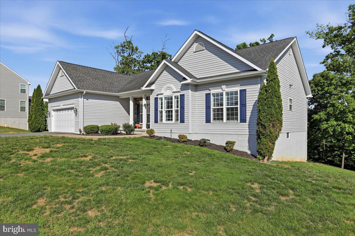 BROOKFIELD - Residential