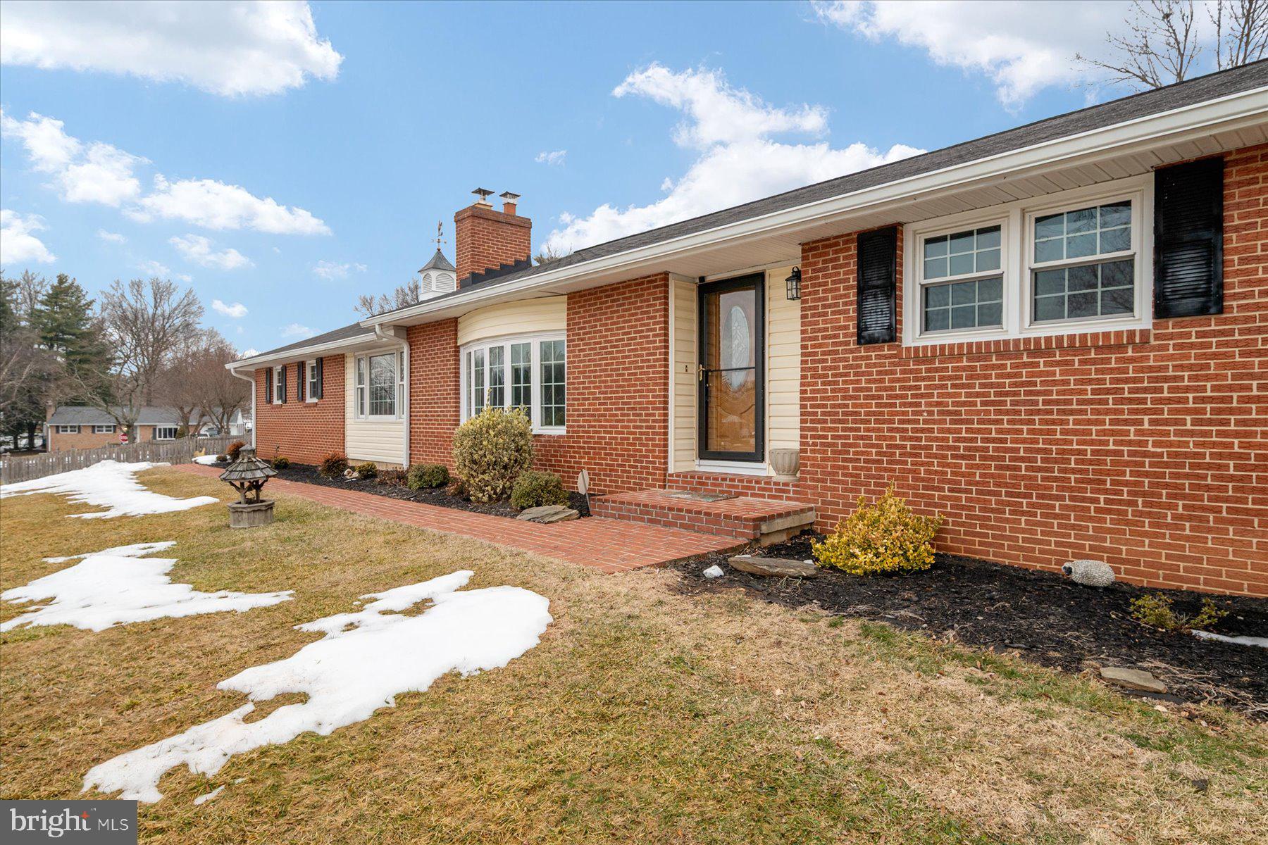 PLEASANT HILLS - Residential