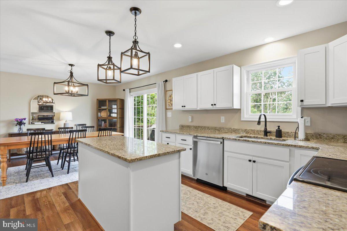 LOWER VALLEY - Residential