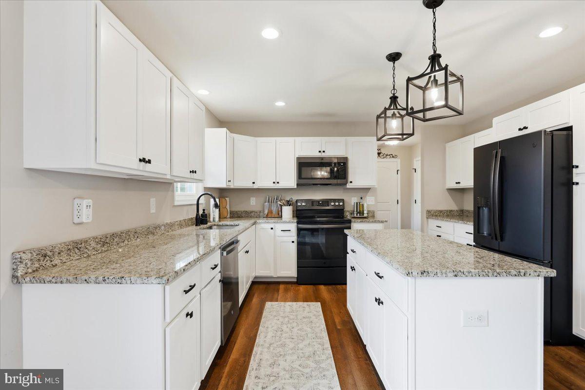 LOWER VALLEY - Residential