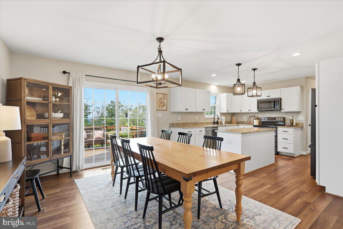LOWER VALLEY - Residential