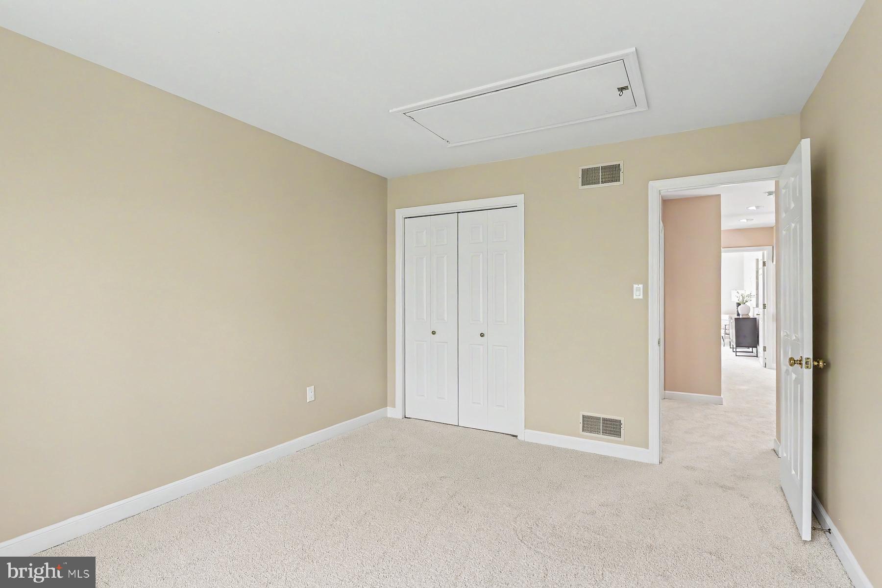 DEER FORD NORTH - Residential