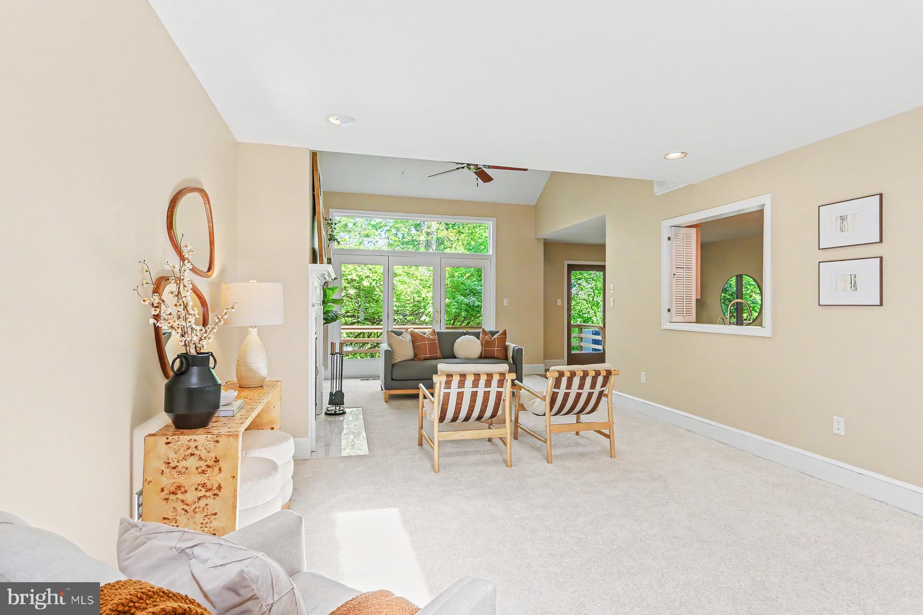 DEER FORD NORTH - Residential