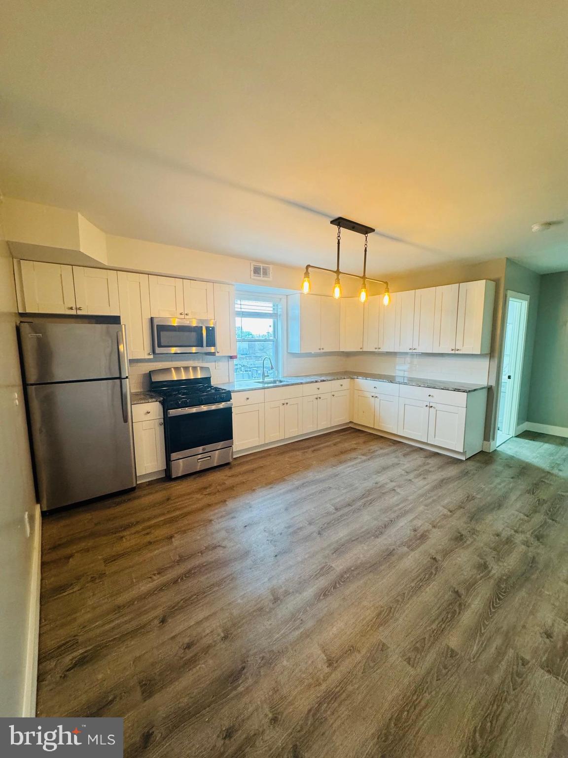 PHILADELPHIA - Residential Lease