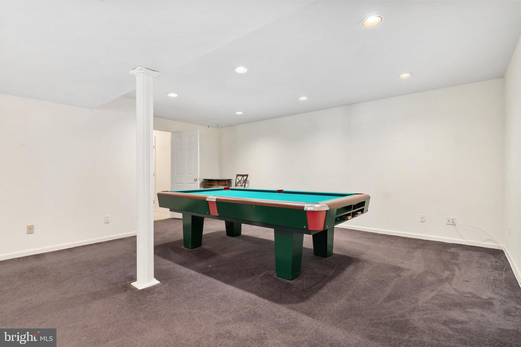 DAVIDSONVILLE - Residential