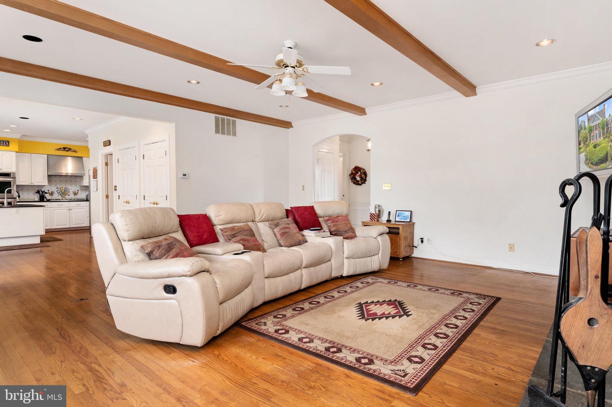 DAVIDSONVILLE - Residential