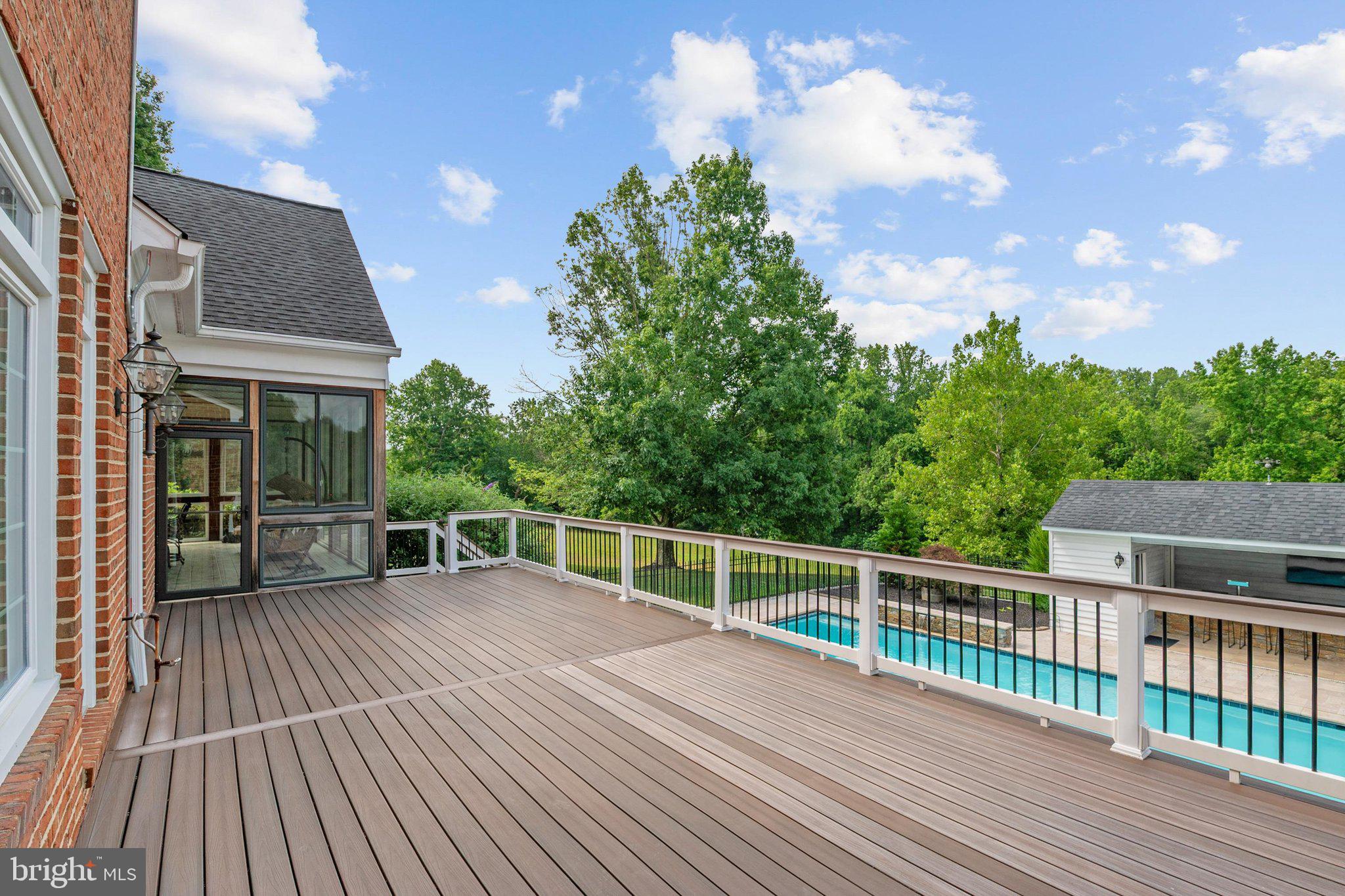 DAVIDSONVILLE - Residential