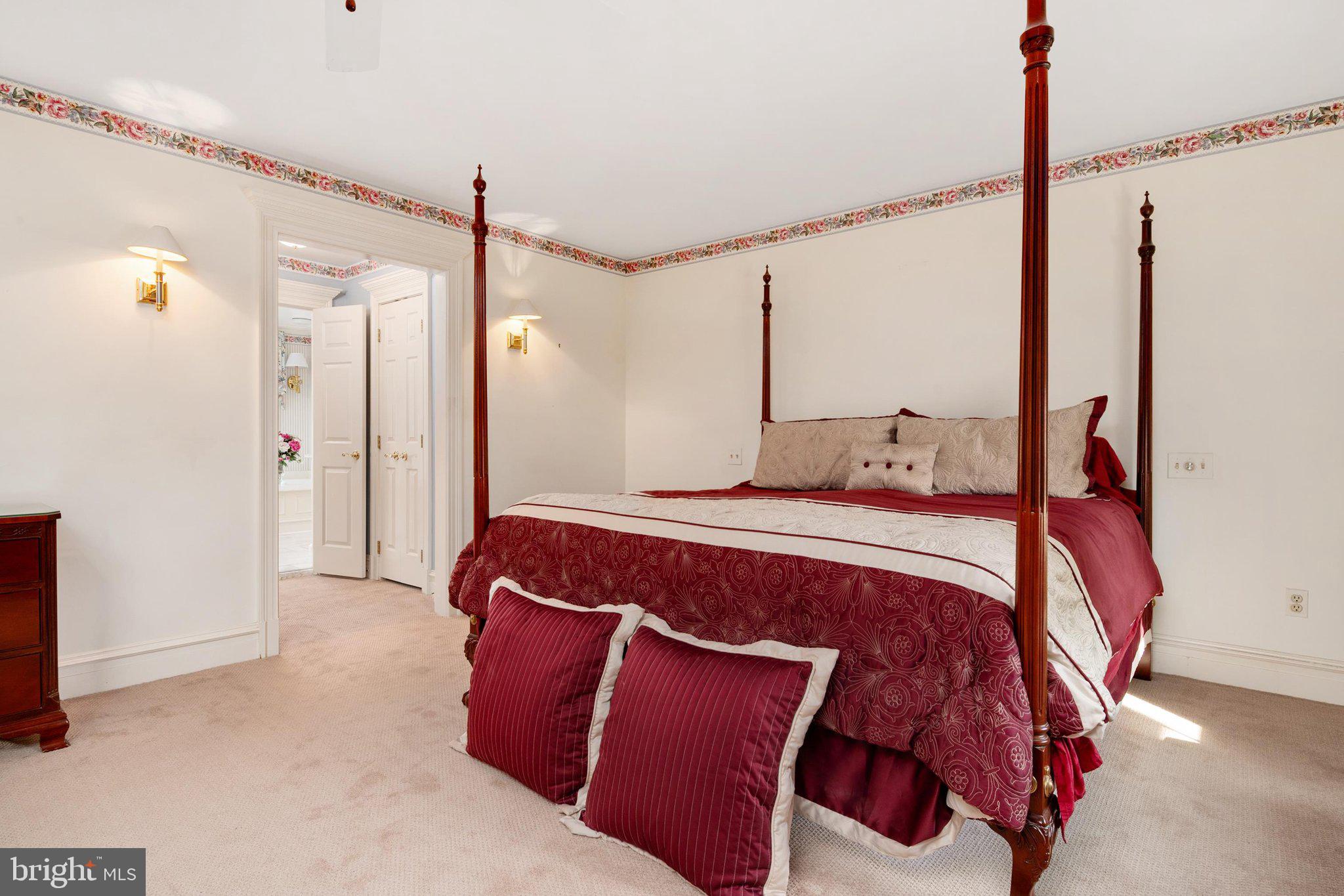 DAVIDSONVILLE - Residential