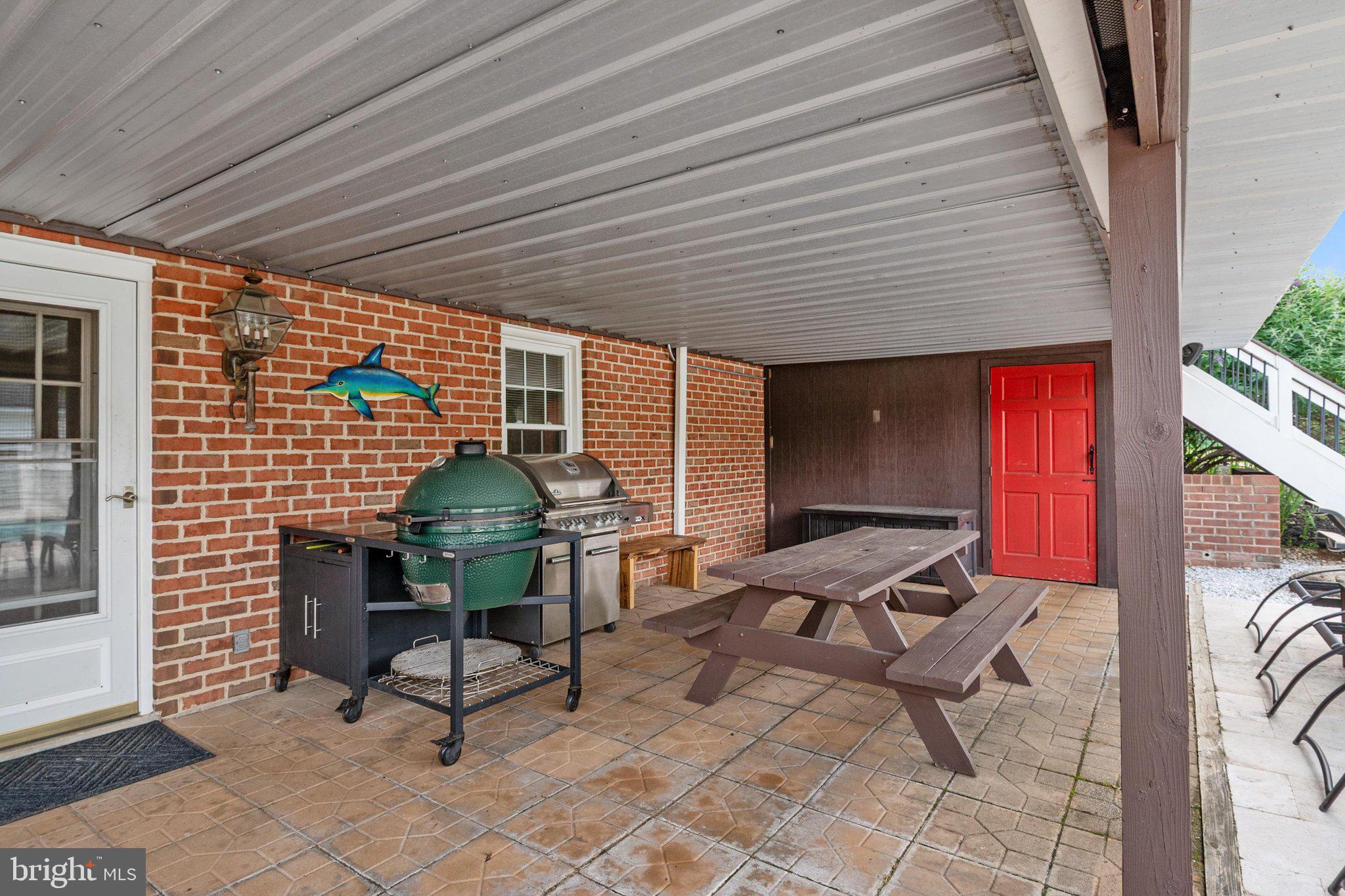 DAVIDSONVILLE - Residential