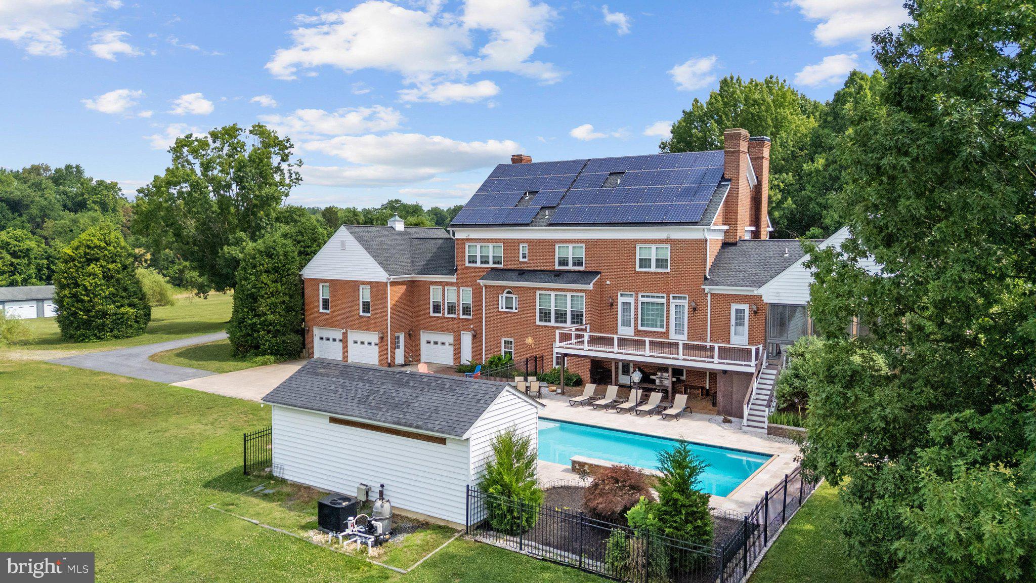 DAVIDSONVILLE - Residential