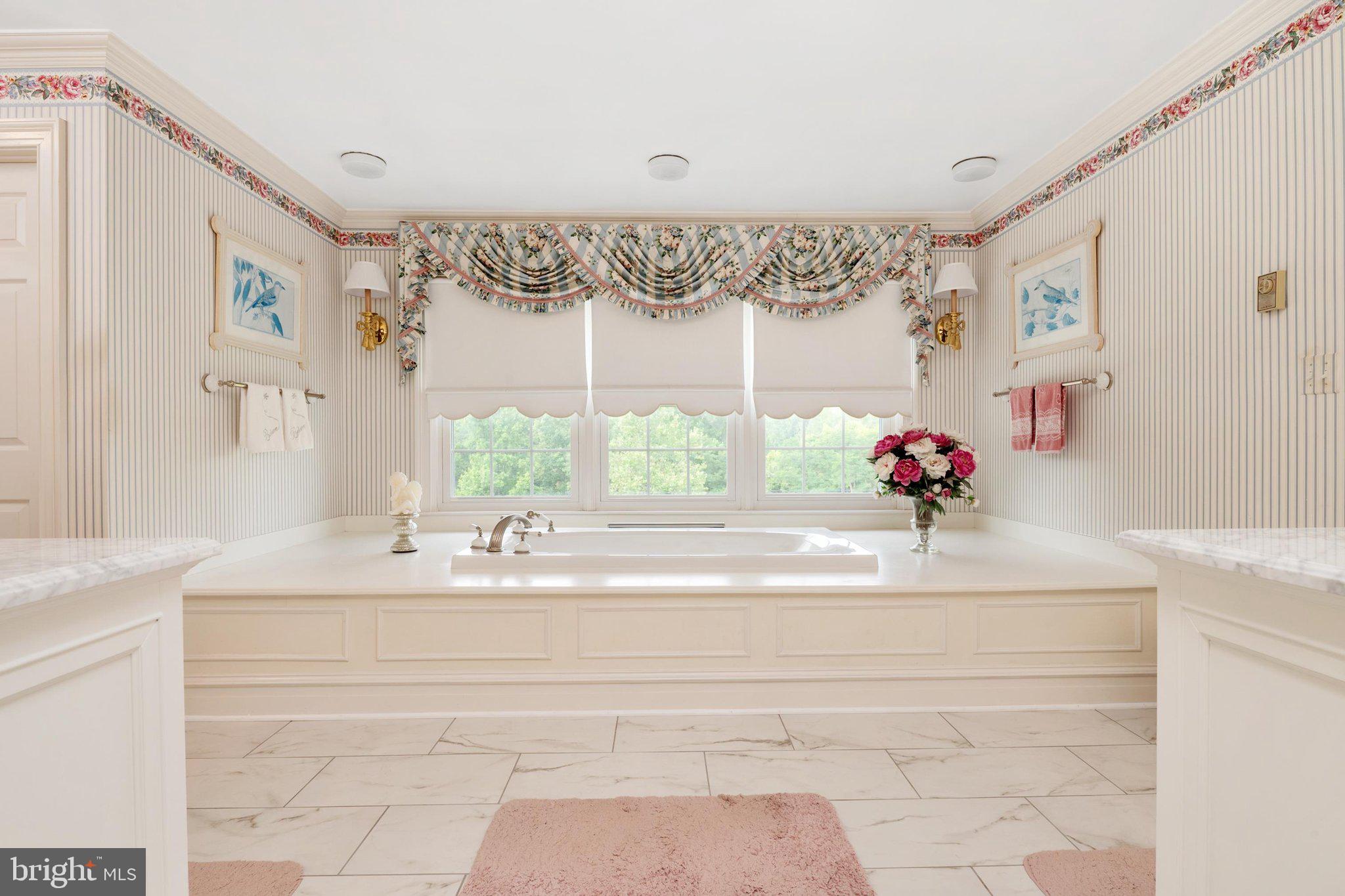 DAVIDSONVILLE - Residential