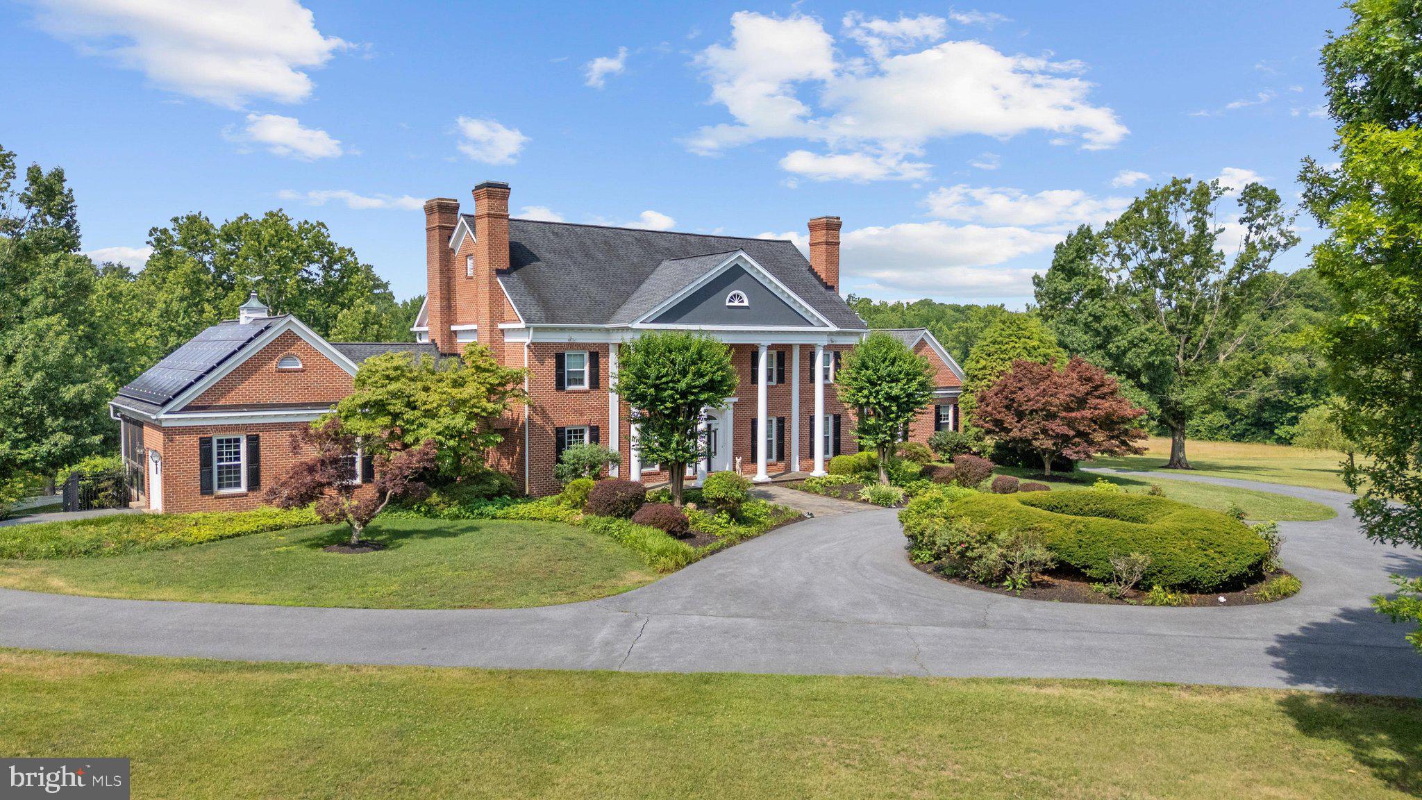 DAVIDSONVILLE - Residential