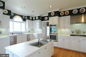 DAVIDSONVILLE - Residential